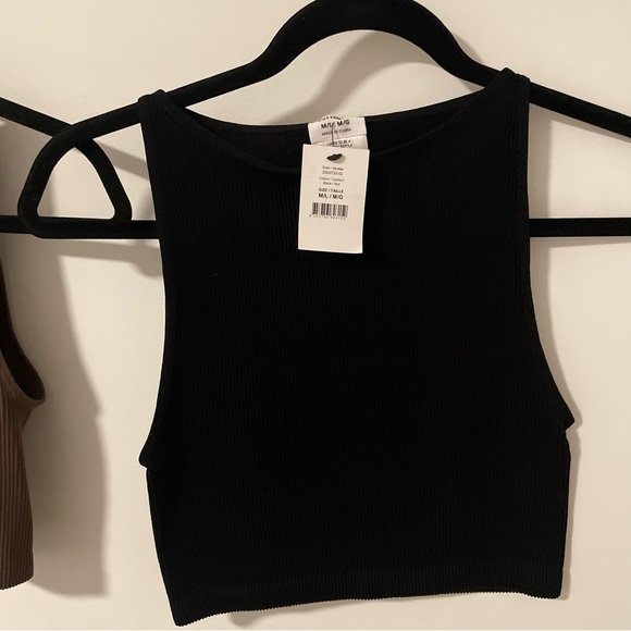COTTON ON - high neck crop tops - Picture 5 of 7
